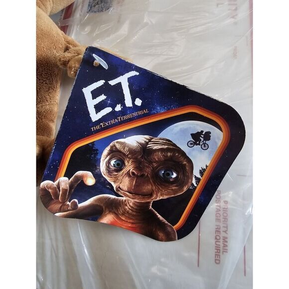 + ET the Extra-Terrestrial Plush 8 Inches Universal Studios Toy Factory - Picture 5 of 9